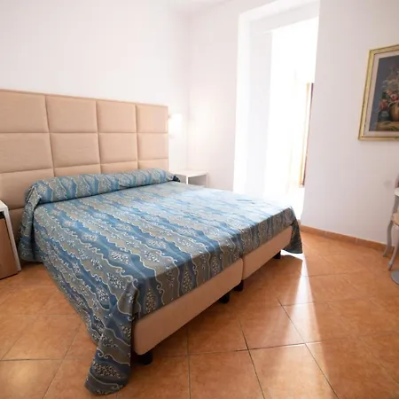 Ξενοδοχείο A Mare Rodi Garganico