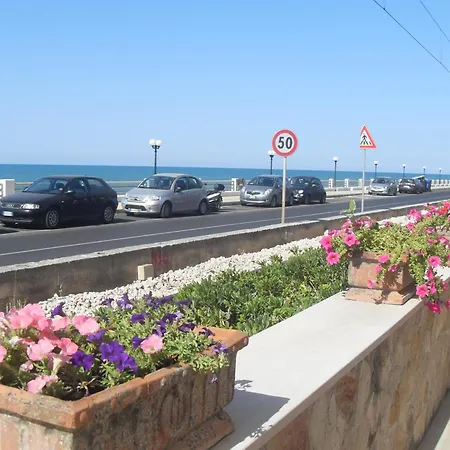 A Mare Ξενοδοχείο Rodi Garganico